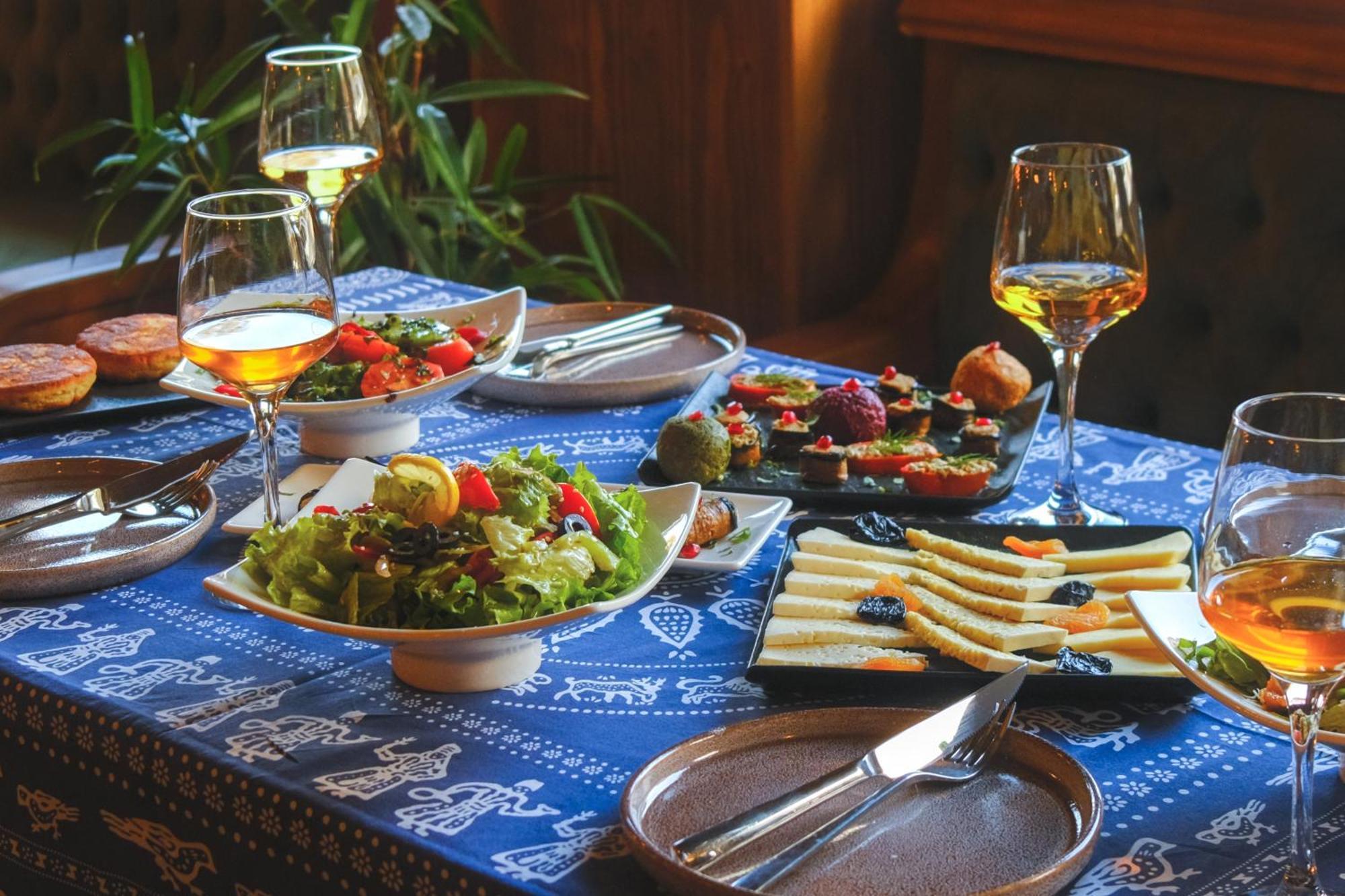 Vinoodor - Ვინოოდორ Hotell Telavi Exteriör bild