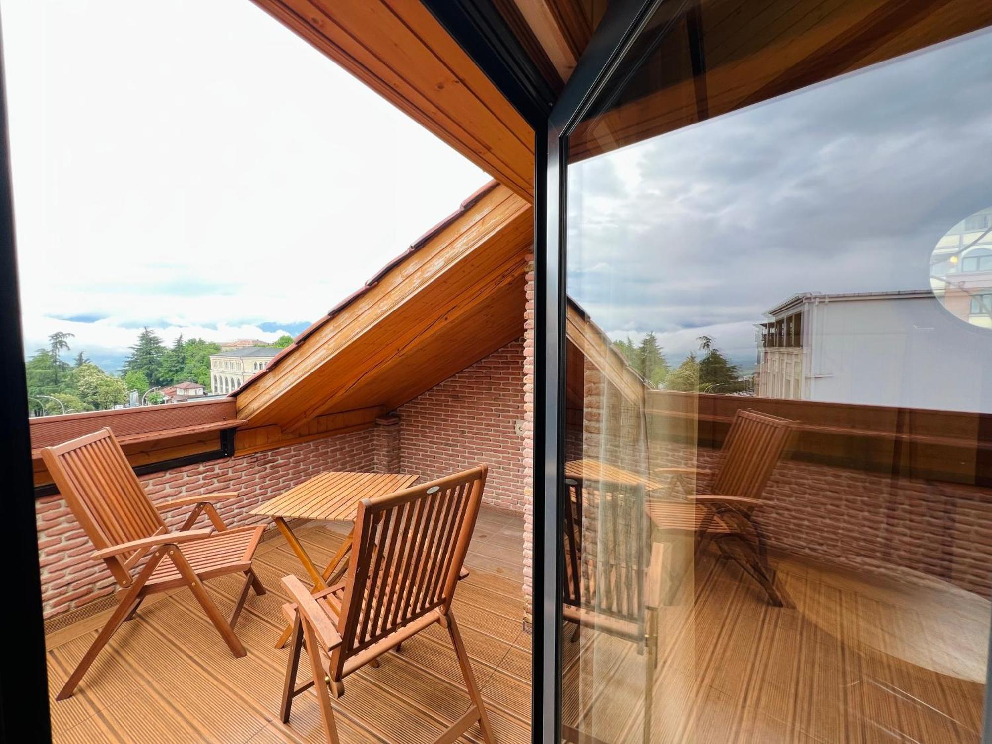 Vinoodor - Ვინოოდორ Hotell Telavi Exteriör bild